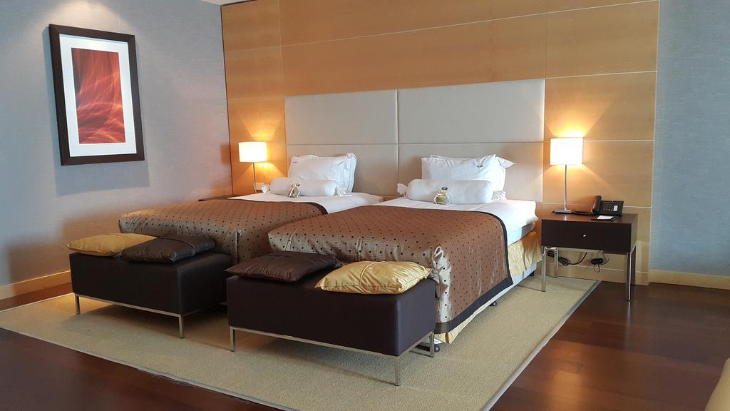 Hotel Grand Swiss Erbil Habitación foto